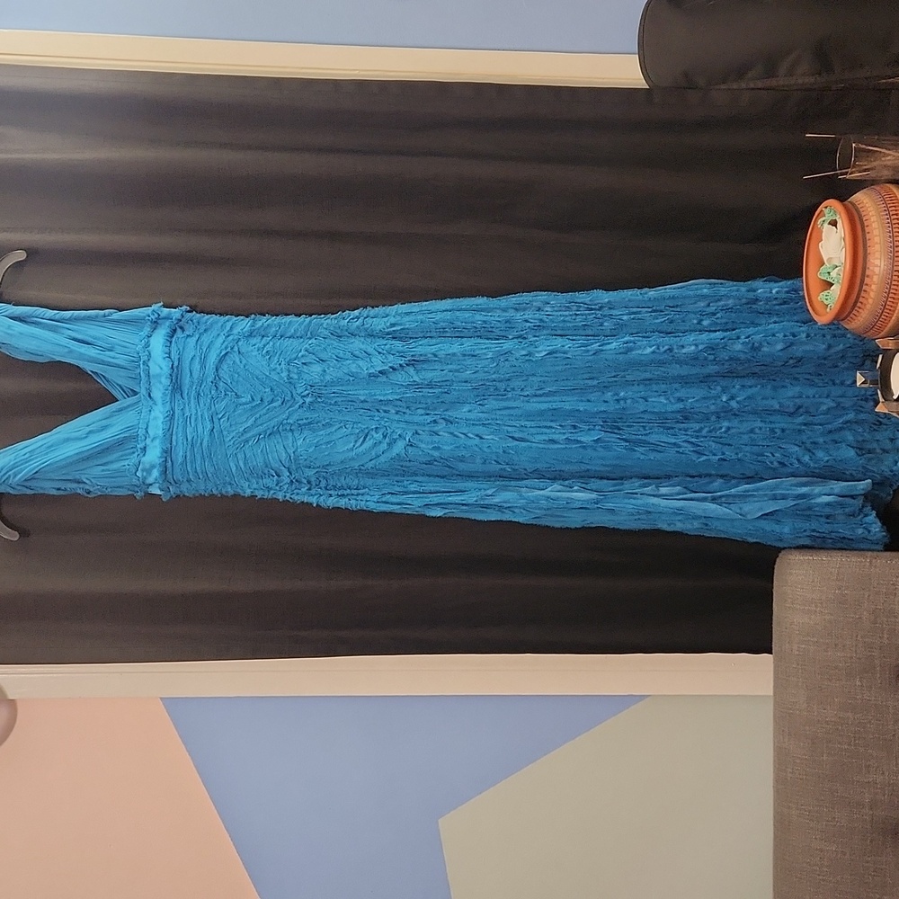 100% Silk Elegant Sky Blue Gown